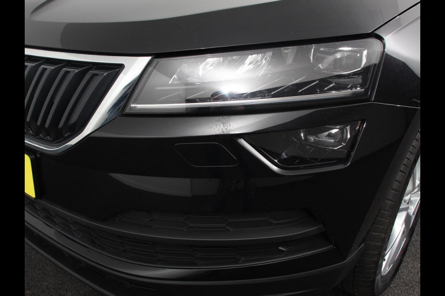 Škoda Karoq 1.5 TSI 150pk Automaat Style Climate Control Cruise Control LED Lichtmetalen velgen Navigatie Apple Carplay/ Android Auto Keyless