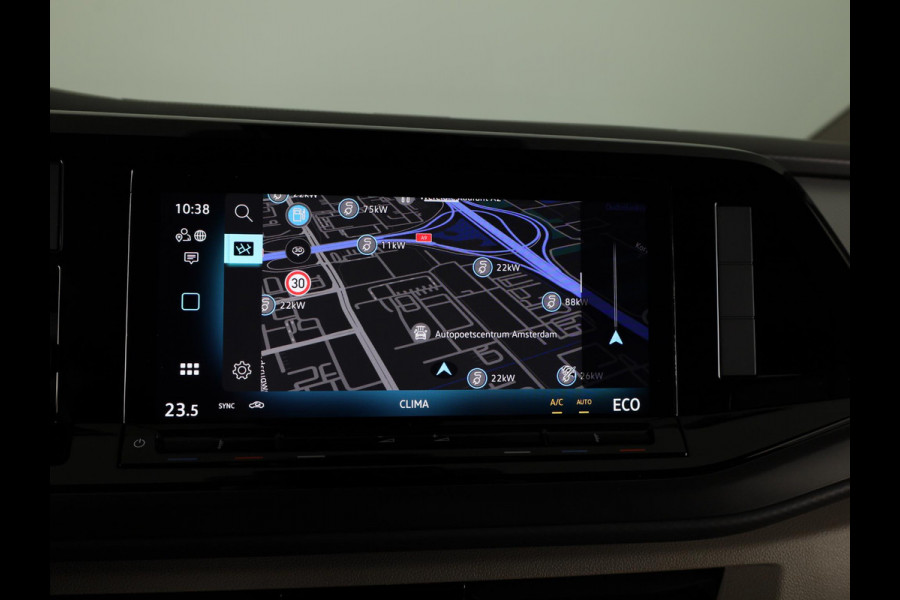 Volkswagen Multivan 1.5 eHybrid L2 Economy Business 4Motion | 7 Zits | Zwenkbare Trekhaak | Navigatie | Achteruitrij  Camera | Parkeer hulp | 65% getinte ruiten achter |