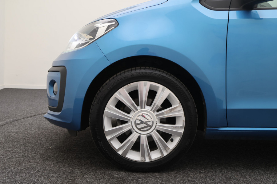Volkswagen up! 1.0 BMT high up! Climate, Stoelverwarming, Cruise, PDC, 16"