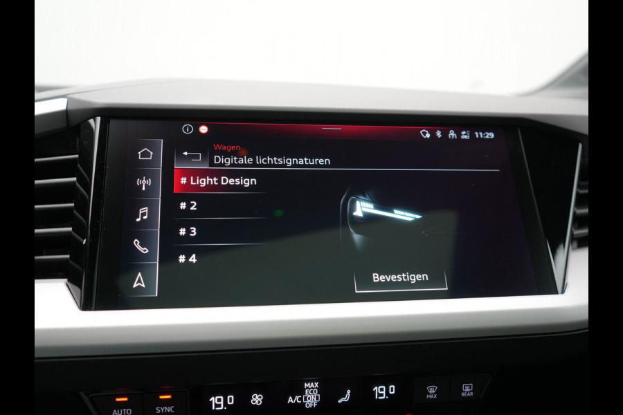 Audi Q4 e-tron 35 Advanced edition 55 kWh 170pk Dealer O.H. | Panodak | Head Up | Matrix LED | Sonos Audio | Voorstoelen Verwarmd | Apple Carplay | Navigatie | Virtual Cockpit Plus | DAB | 20"L.M | Cruise Control |