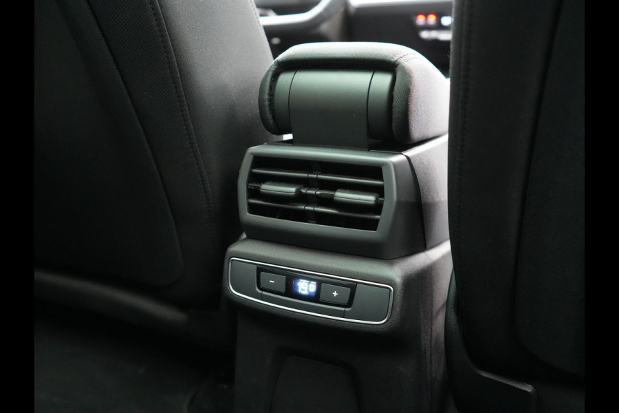 Audi Q4 e-tron 35 Advanced edition 55 kWh 170pk Dealer O.H. | Panodak | Head Up | Matrix LED | Sonos Audio | Voorstoelen Verwarmd | Apple Carplay | Navigatie | Virtual Cockpit Plus | DAB | 20"L.M | Cruise Control |