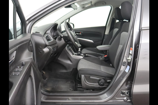 Suzuki S-Cross 1.4 Boosterjet Comfort Smart Hybrid | Trekhaak | Adaptive cruise | Carplay | Camera | Full LED | 17'' | Airco | Bluetooth | DAB