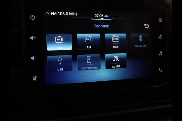 Suzuki S-Cross 1.4 Boosterjet Comfort Smart Hybrid | Trekhaak | Adaptive cruise | Carplay | Camera | Full LED | 17'' | Airco | Bluetooth | DAB