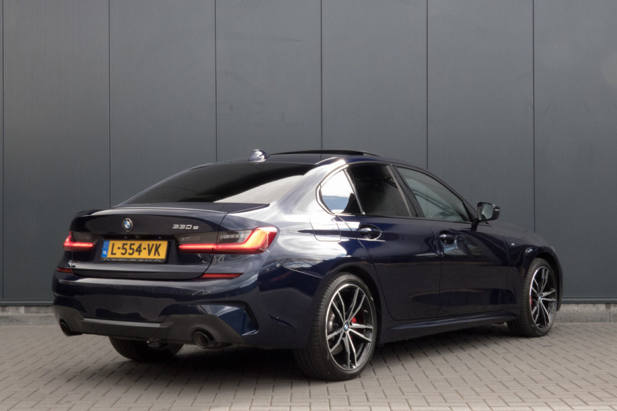 BMW 3-serie 330e High Executive | M-PAKKET | PANORAMADAK | HARMAN/KARDON | ACC | HEAD UP | TREKHAAK | SOH 93%