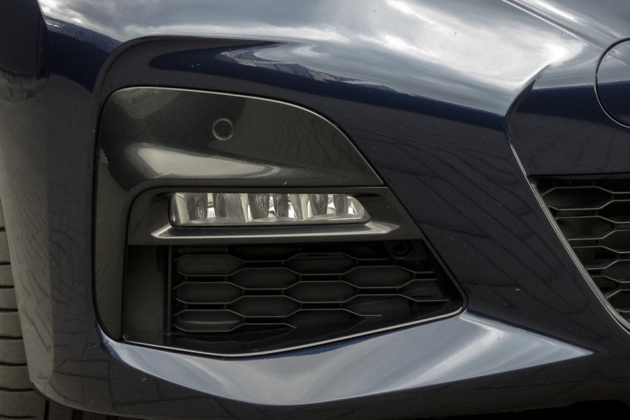 BMW 3-serie 330e High Executive | M-PAKKET | PANORAMADAK | HARMAN/KARDON | ACC | HEAD UP | TREKHAAK | SOH 93%