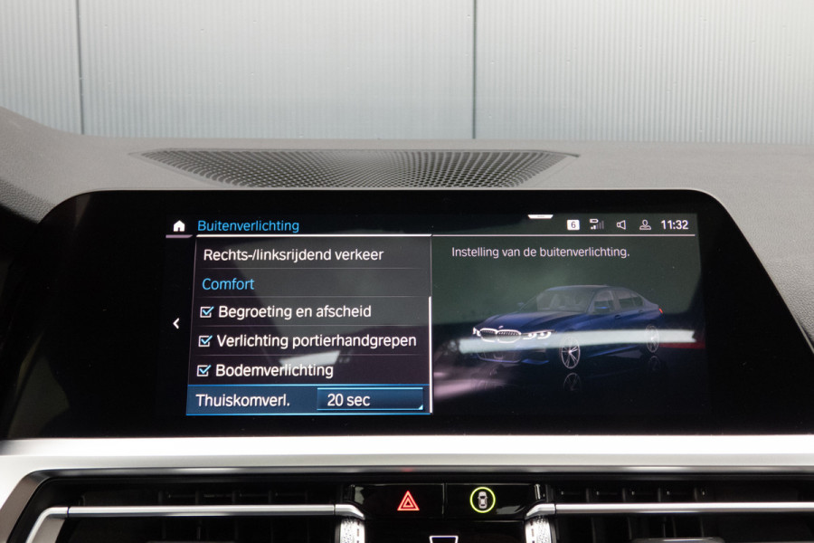 BMW 3-serie 330e High Executive | M-PAKKET | PANORAMADAK | HARMAN/KARDON | ACC | HEAD UP | TREKHAAK | SOH 93%