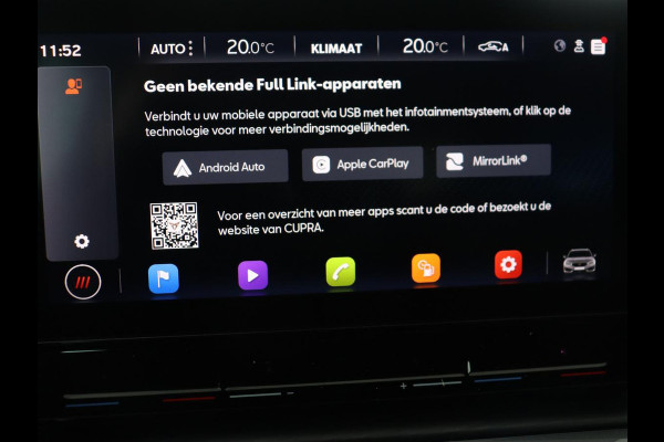 CUPRA Leon 1.4 e-Hybrid VZ Business | 245pk | SOH 92% | Trekhaak | Carplay | Adaptive cruise | Sportstoelen | Navigatie | Stuurverwarming | Parkeerhulp | Full LED | Sfeerverlichting | Keyless | PHEV | Plug In