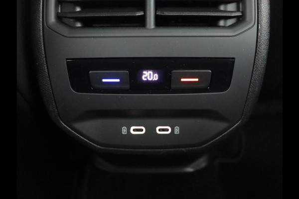 CUPRA Leon 1.4 e-Hybrid VZ Business | 245pk | SOH 92% | Trekhaak | Carplay | Adaptive cruise | Sportstoelen | Navigatie | Stuurverwarming | Parkeerhulp | Full LED | Sfeerverlichting | Keyless | PHEV | Plug In