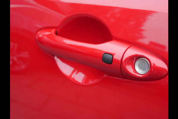 Kia Picanto 1.0 GDi GT-Line | Schuif/kanteldak | Stoel & Stuur verwarming | Camera | Carplay | Direct leverbaar |