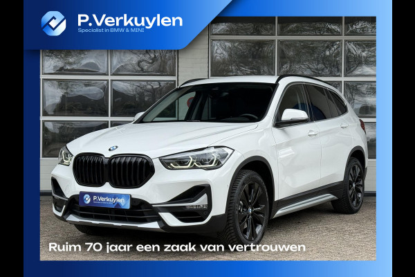 BMW X1 sDrive18i X LINE | HARMAN KARDON | CAMERA | LEDER | TREKHAAK | STOELVERWARMING |