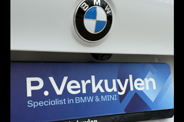 BMW X1 sDrive18i X LINE | HARMAN KARDON | CAMERA | LEDER | TREKHAAK | STOELVERWARMING |