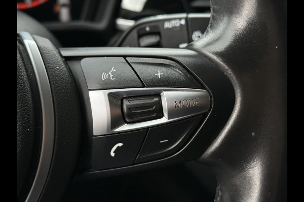 BMW X1 sDrive18i X LINE | HARMAN KARDON | CAMERA | LEDER | TREKHAAK | STOELVERWARMING |