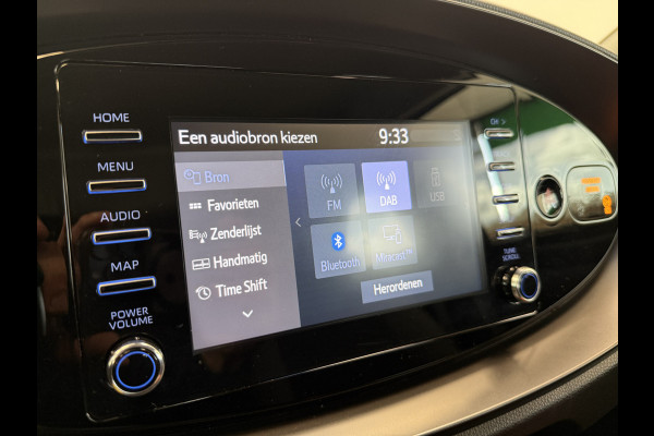 Toyota Aygo X 1.0 VVT-i S-CVT Play !! 2e Pinksterdag geopend van 12:00 tot 17:00u !!