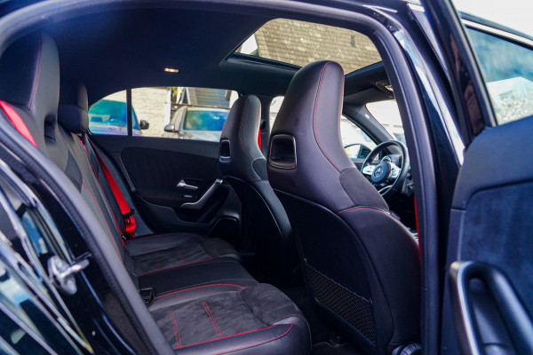 Mercedes-Benz A-Klasse 220 Premium Plus | Panorama | Camera | Carplay | Digital Dash | Stoelverwarming