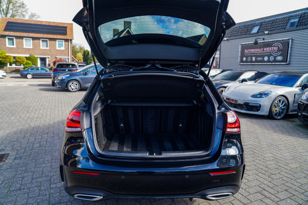 Mercedes-Benz A-Klasse 220 Premium Plus | Panorama | Camera | Carplay | Digital Dash | Stoelverwarming