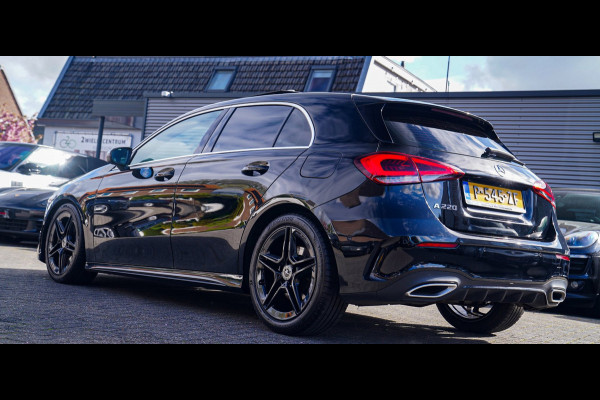 Mercedes-Benz A-Klasse 220 Premium Plus | Panorama | Camera | Carplay | Digital Dash | Stoelverwarming