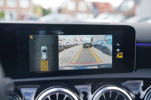 Mercedes-Benz A-Klasse 220 Premium Plus | Panorama | Camera | Carplay | Digital Dash | Stoelverwarming