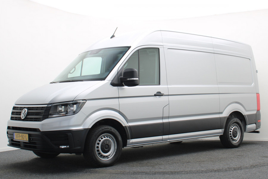 Volkswagen Crafter 35 2.0 TDI L3H3 Highline 3-Zits, Airco, Camera, Cruise, Apple Carplay, Verwarmde Voorruit, Trekhaak