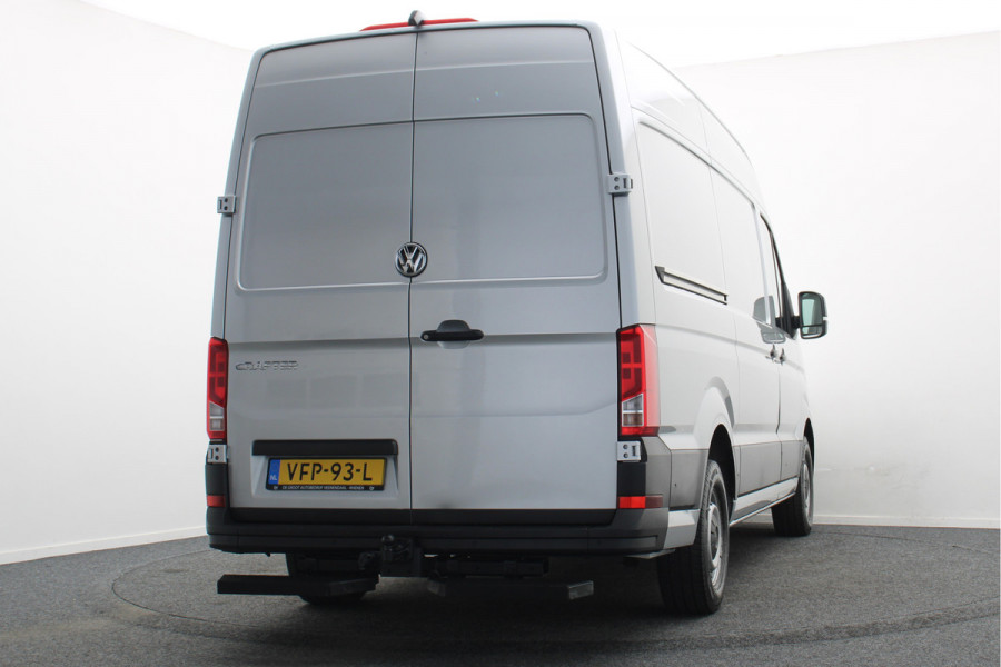 Volkswagen Crafter 35 2.0 TDI L3H3 Highline 3-Zits, Airco, Camera, Cruise, Apple Carplay, Verwarmde Voorruit, Trekhaak