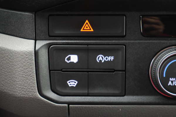 Volkswagen Crafter 35 2.0 TDI L3H3 Highline 3-Zits, Airco, Camera, Cruise, Apple Carplay, Verwarmde Voorruit, Trekhaak