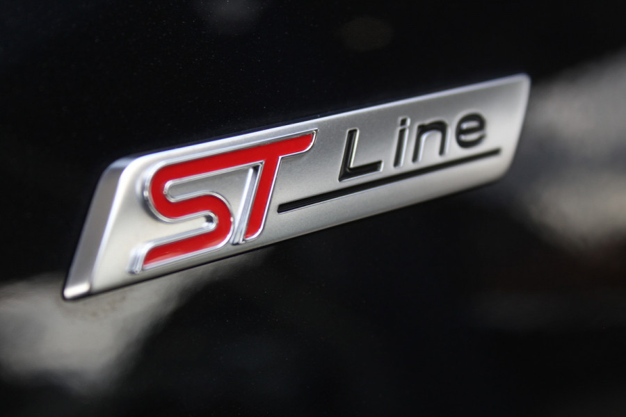 Ford FOCUS Wagon 1.0 EcoBoost Hybrid 155PK ST Line X | BLIS | Head-Up | Trekhaak | Adaptieve cruise