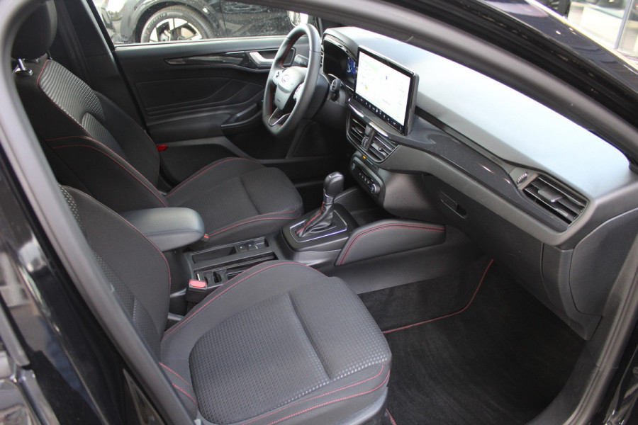 Ford FOCUS Wagon 1.0 EcoBoost Hybrid 155PK ST Line X | BLIS | Head-Up | Trekhaak | Adaptieve cruise