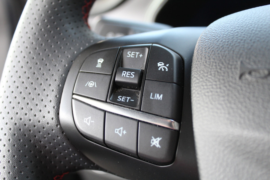 Ford FOCUS Wagon 1.0 EcoBoost Hybrid 155PK ST Line X | BLIS | Head-Up | Trekhaak | Adaptieve cruise