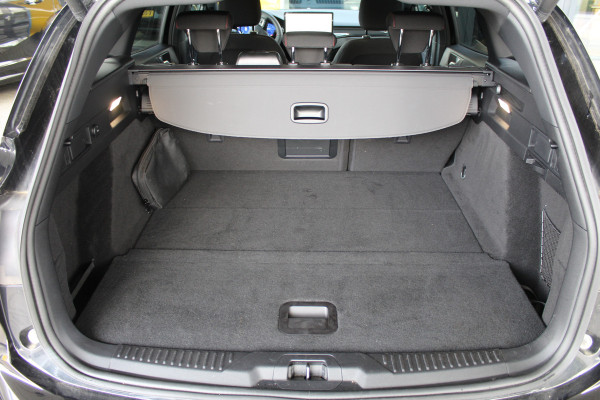 Ford FOCUS Wagon 1.0 EcoBoost Hybrid 155PK ST Line X | BLIS | Head-Up | Trekhaak | Adaptieve cruise