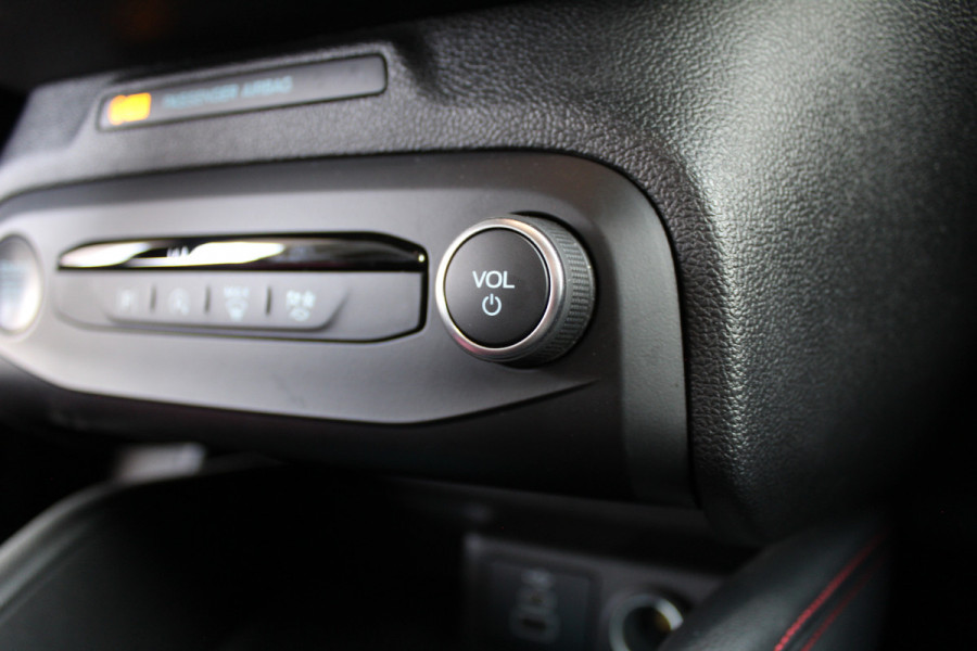 Ford FOCUS Wagon 1.0 EcoBoost Hybrid 155PK ST Line X | BLIS | Head-Up | Trekhaak | Adaptieve cruise