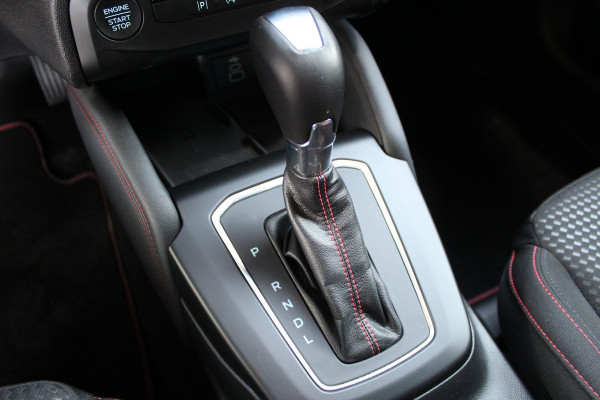 Ford FOCUS Wagon 1.0 EcoBoost Hybrid 155PK ST Line X | BLIS | Head-Up | Trekhaak | Adaptieve cruise