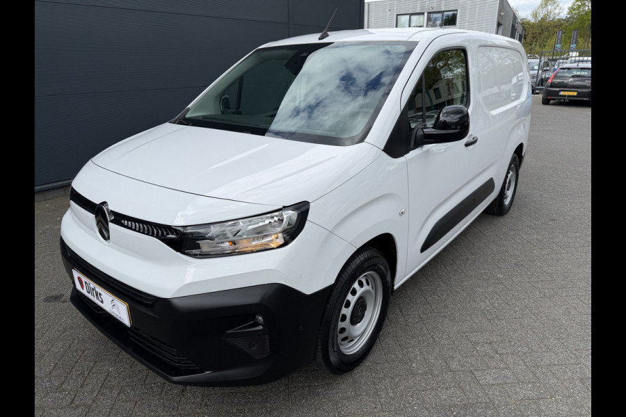 Citroën E-Berlingo 136 L2 50 kWh (Camera - Parkeersensoren V+A - Laadruimte betimmering - Navigatie - Apple Carplay - Digitale binnenspiegel - 3-zi