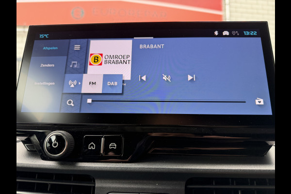 Citroën E-Berlingo 136 L2 50 kWh (Camera - Parkeersensoren V+A - Laadruimte betimmering - Navigatie - Apple Carplay - Digitale binnenspiegel - 3-zi