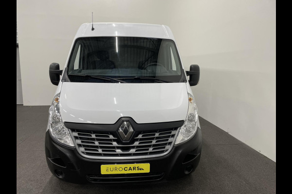 Renault Master T35 2.3 dCi L2H2 130PK Airco Cruise Control Navigatie Parkeersensoren 2-zits