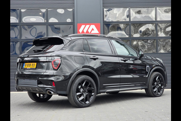 Lynk & Co 01 1.5 Black Edition Panoramadak|360° Camera|ACC|Stoelverwarming|Navi|Carplay