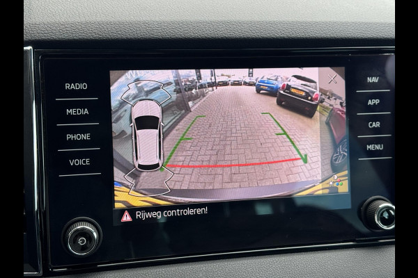 Škoda Karoq 1.5 TSI ACT Business Edition NL-AUTO | NAVI | 150 PK