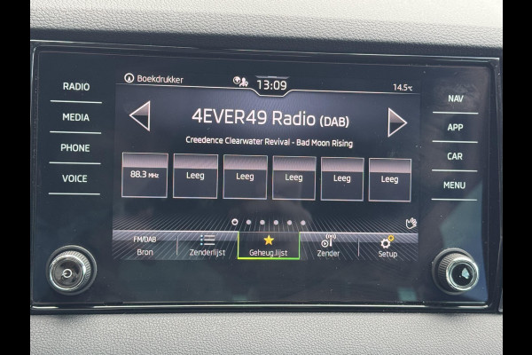 Škoda Karoq 1.5 TSI ACT Business Edition NL-AUTO | NAVI | 150 PK