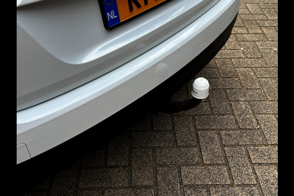 Renault Scénic 1.3 TCe Limited Carplay_Navi_Cruise_Airco_PDC V+A