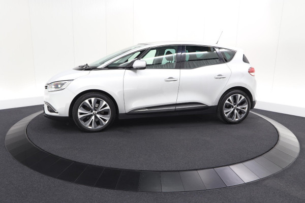 Renault Scénic TCe 130 Intens | Trekhaak | Camera | Panoramadak | Navigatie