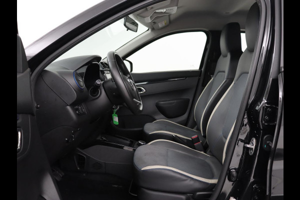 Dacia Spring Comfort Plus 27 kWh | SOH 92,3% | Carplay | Camera | Navigatie | Airco | Speedlimiter | Half leder | Bluetooth | 44.100km NAP