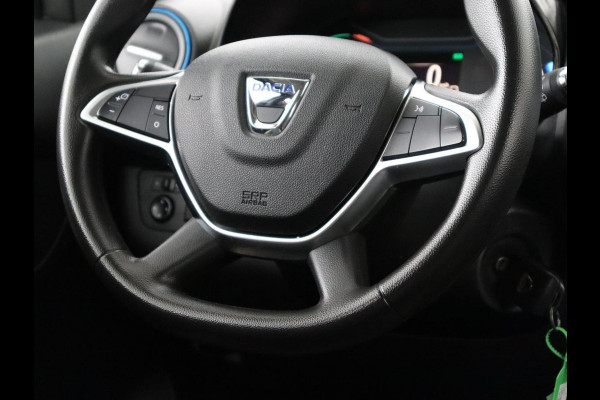 Dacia Spring Comfort Plus 27 kWh | SOH 92,3% | Carplay | Camera | Navigatie | Airco | Speedlimiter | Half leder | Bluetooth | 44.100km NAP