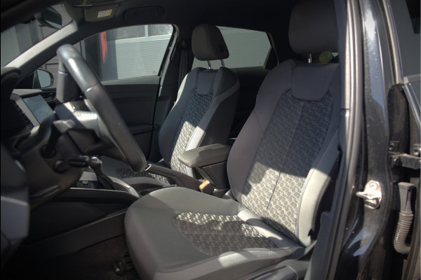 Audi A1 Sportback 35 TFSI S Line edition one S-Line | Bang & Olufsen | Stoelverwarming | Cruise Control | Navigatie | Parkeersensoren | Apple Carplay | Climate Control | B&O | LED