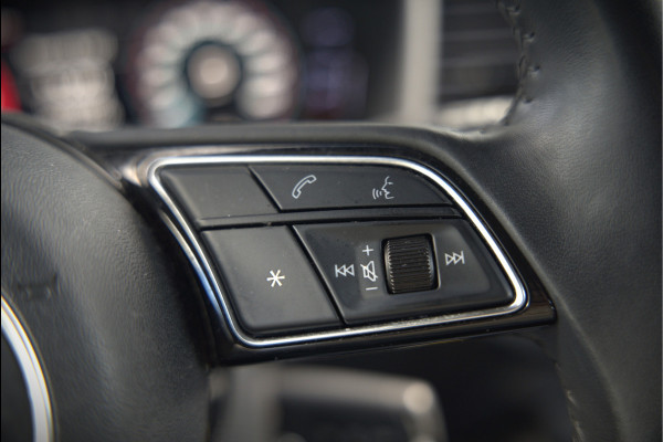 Audi A1 Sportback 35 TFSI S Line edition one S-Line | Bang & Olufsen | Stoelverwarming | Cruise Control | Navigatie | Parkeersensoren | Apple Carplay | Climate Control | B&O | LED