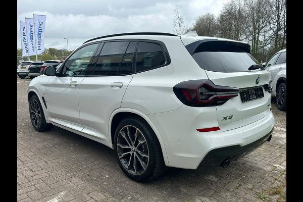 BMW X3 xDrive30e M Sport | Panoramadak | Vol leder | M-pakket | All-Season | Sportstoelen | Stoelverwarming | Camera | Head Up Display |