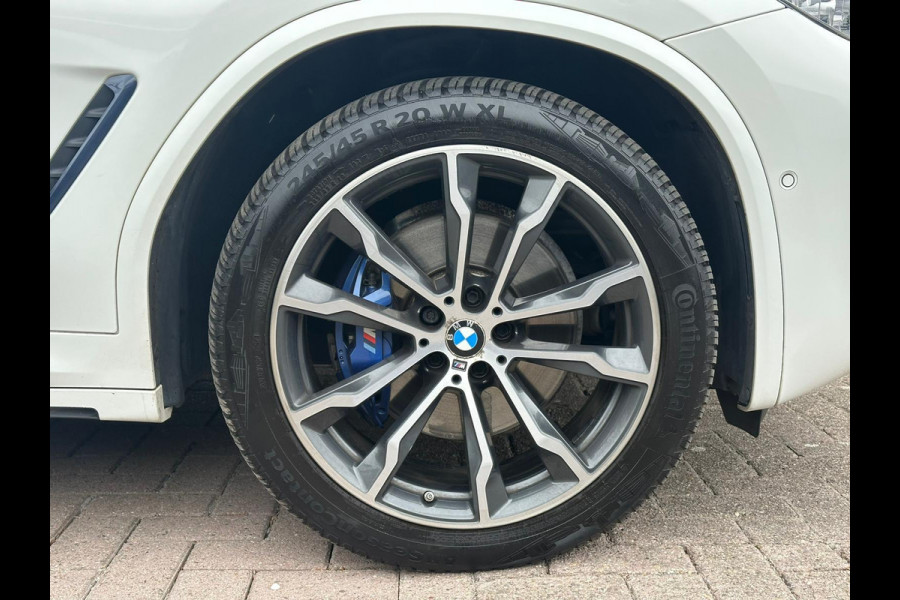 BMW X3 xDrive30e M Sport | Panoramadak | Vol leder | M-pakket | All-Season | Sportstoelen | Stoelverwarming | Camera | Head Up Display |