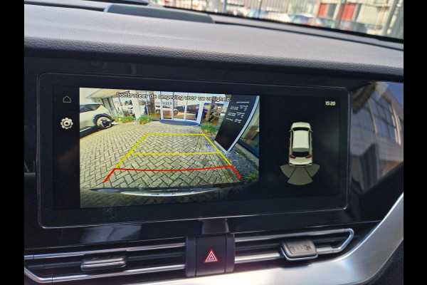 Kia e-Niro DynamicLine 64 kWh | Stoelverwarming | Navi | Camera | Apple Carplay / Android Auto | Cruise |