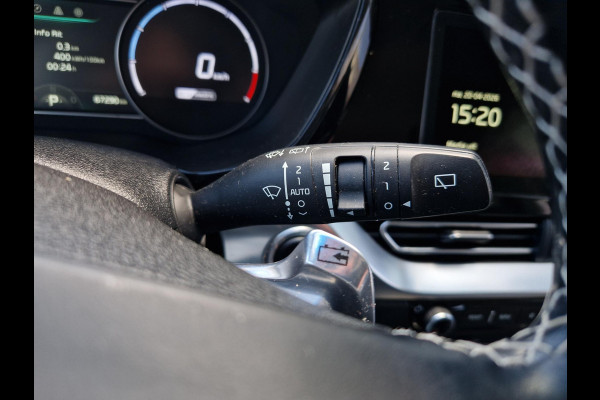 Kia e-Niro DynamicLine 64 kWh | Stoelverwarming | Navi | Camera | Apple Carplay / Android Auto | Cruise |