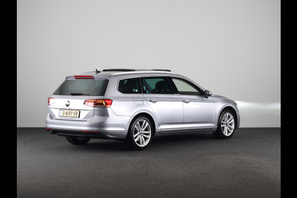 Volkswagen Passat Variant 1.5 TSI Business | Navigatie | Panorama dak | Parkeersensoren | Achteruit Camera | Digitale dashboard |