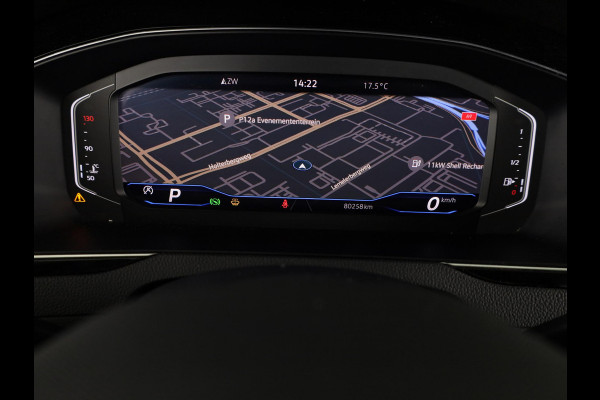 Volkswagen Passat Variant 1.5 TSI Business | Navigatie | Panorama dak | Parkeersensoren | Achteruit Camera | Digitale dashboard |