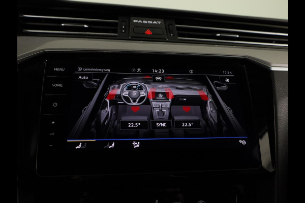Volkswagen Passat Variant 1.5 TSI Business | Navigatie | Panorama dak | Parkeersensoren | Achteruit Camera | Digitale dashboard |