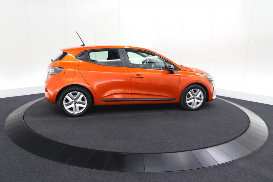 Renault Clio 1.6 E-Tech Full Hybrid 145 Evolution | Apple Carplay | Parkeersensoren | LED | Cruise Control